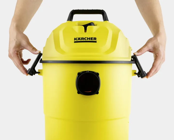 Karcher%20Wet%20&%20Dry%20Vacuum%20Cleaner%20-%20WD-1%20-%20Image%202