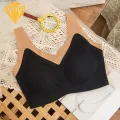 Lightweight Bra Comfortable Seamless Padded Sports Yoga Bra with Wide Shoulder Straps for Women Wireless Push Up Color Matching Design Seamless Bra. 