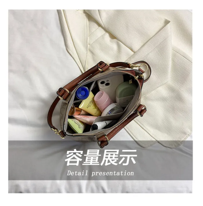 Leiyan%E3%80%902025%20Version%E3%80%91%20(Premium%20Quality%20)%202023%20New%20Original%20COACH%20Handbag%20Women's%20PU%20Leather%20Tote%20Bag%20Single%20Sling%20Bag%20Black%20Cross%20Body%20Shoulder%20Bag%20Korean%20Fashion%20Student%20Large%20Capacity%20Shopping%20Bag%20-%20Image%207