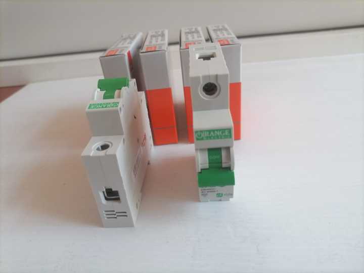 Orange%20Alpha%2010A%20MCB%20C%20Type%20-%20Image%203