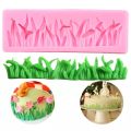 Cake Decorating Grass Mold - Green. 
