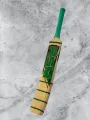 Softball Cricket Bat Low Weight. 
