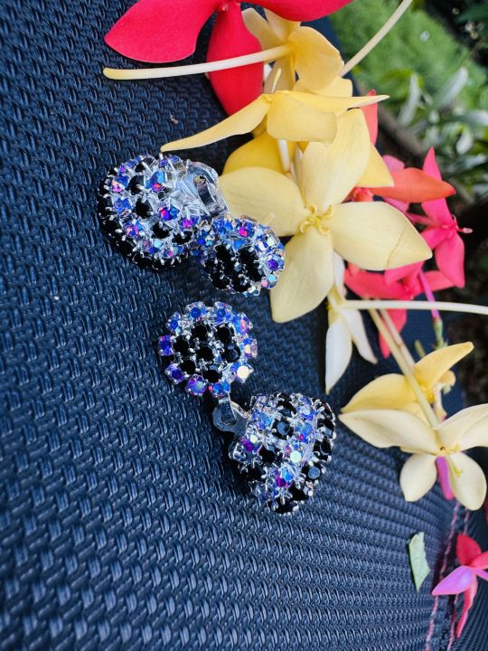 silver%20color%20small%20cute%20jimiky%20drop%20earring%20with%20multi%20and%20red,%20green,%20blue,%20maroon%20stone%20for%20women%20and%20girl%20-%20Image%207