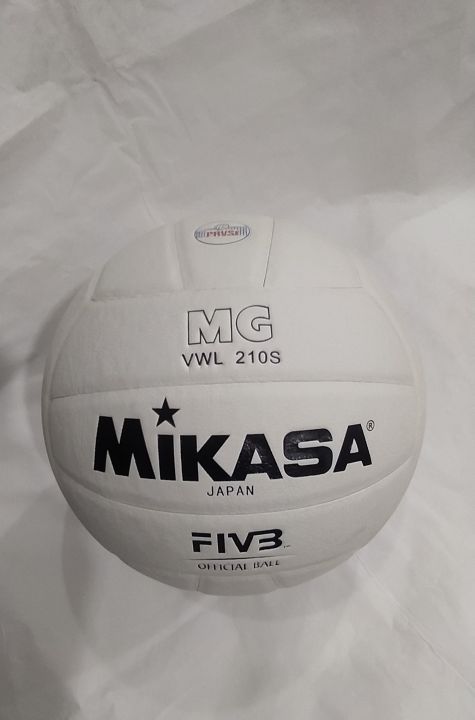 Mikasa%20Volleyball%20MG%20MV%20210%20White%20Soft%20and%20Smooth%20Mikasa%20volley%20ball%20Genuine%20Sanabil%20Sanaabil%20-%20Image%203