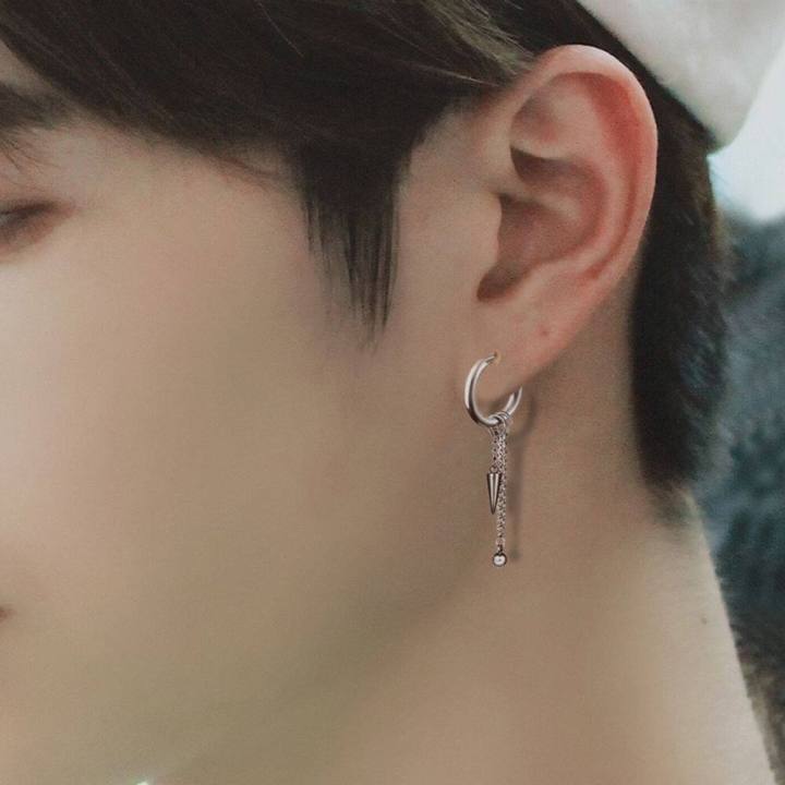 %E3%80%90WEJA%E3%80%91Earings%20for%20men%20hikaw%20for%20boys%20Earring%20For%20men%20Korean%20Style%20Earrings%20Men%20Hoop%20Earrings%20Cross%20Ear%20Studs%20Stainless%20Steel%20-%20Image%205