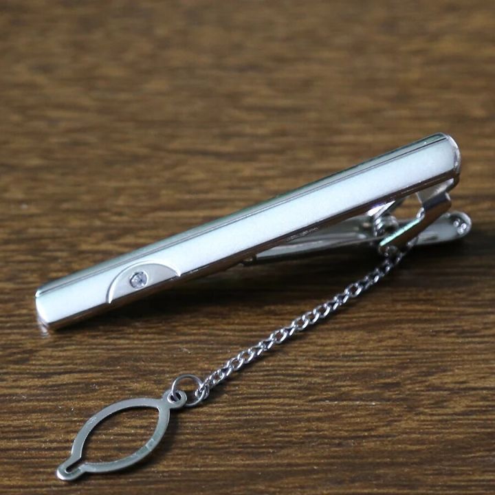 New%20Tie%20Clip%20Fashion%20Style%20Necktie%20Men%20Metal%20Simple%20Bar%20Clasp%20Practical%20Bowtie%20Clasp%20Tie%20Pin%20for%20Mens%20Gift%20Accessories%20-%20Image%205