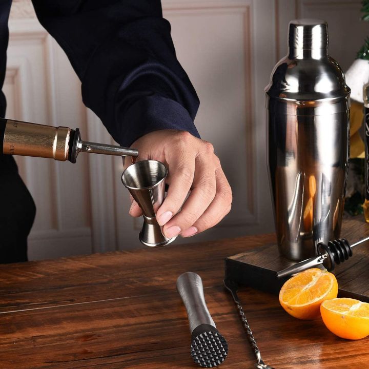 6%20Pieces/Set%20Cocktail%20Shaker,%2025%20Oz%20Martini%20Shaker,%20Stainless%20Steel%20Drink%20Shaker,%20Bar%20Set,%20Bartender%20Kit%20Home%20Bar%20Tools%20-%20Image%204