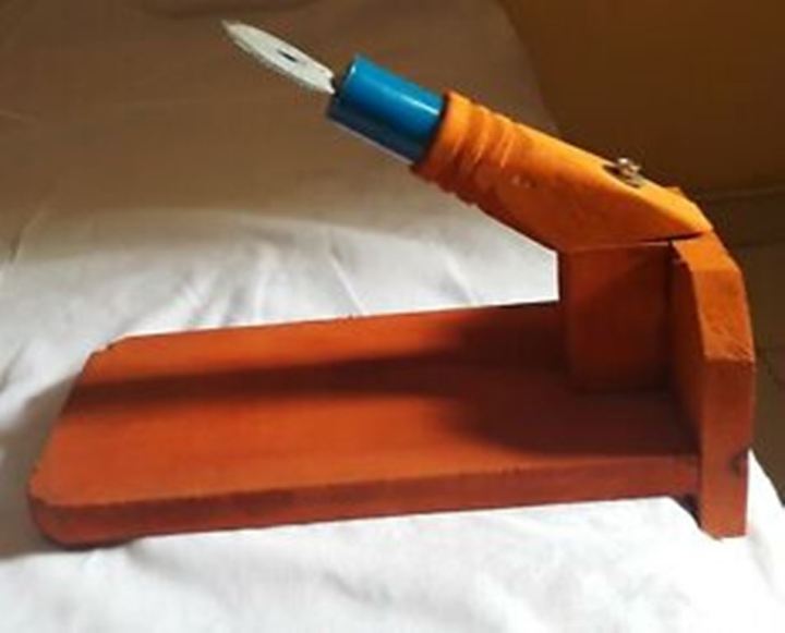 Coconut scraper Table top