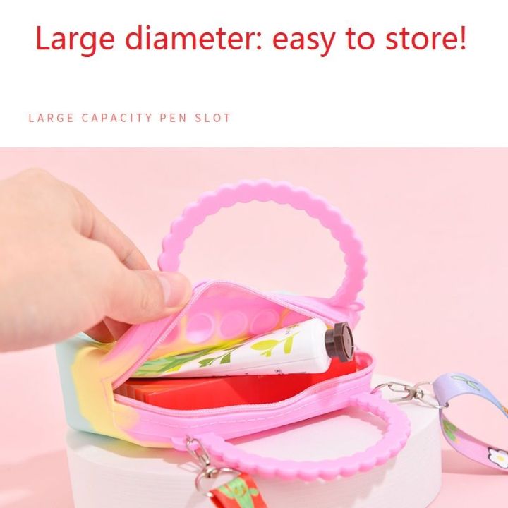Unicorn%20Poppit%20Bag%20Toys%20Pop%20it%20Silicone%20Bubble%20Push%20Crossbody%20Bag%20Reliver%20Autism%20Handbag%20Coin%20Pouch%20Purse%20for%20Kids%20Girls%20Gifts%20Children%20-%20Image%2010