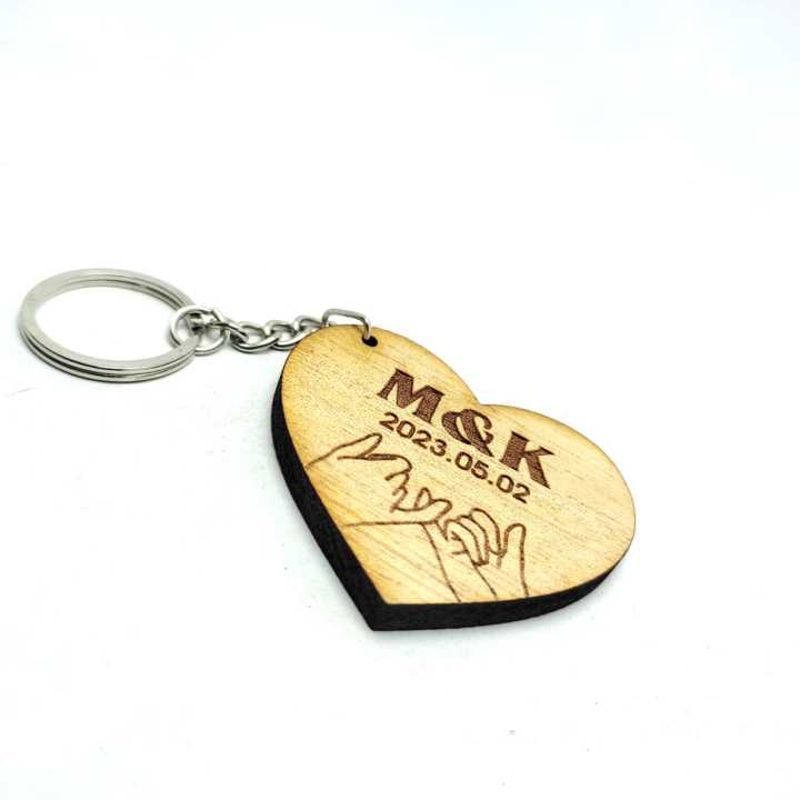 Customized%20Key%20Tags%20New%20Design%20Emblemed%20Key%20Tags,%20Personalized%20Wooden%20Key%20Tags,%20Key%20Chain%20Love%20Gift%20-%20Image%203