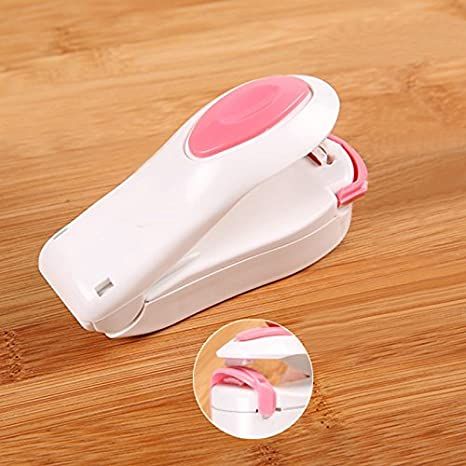 Magnetic%20Bottom%20Mini%20Heat%20Sealing%20Machine,%20Handheld%20Plastic%20Bag%20Sealer%20for%20Food%20Saver%20and%20Storage,%20Compact%20and%20Efficient%20Design%20-%20Image%206