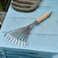 Garden Rake Wood Handle 9 Tooth Garden Hand Rake Garden Small Leaf Rake Metal Yard Rake for Flower. 