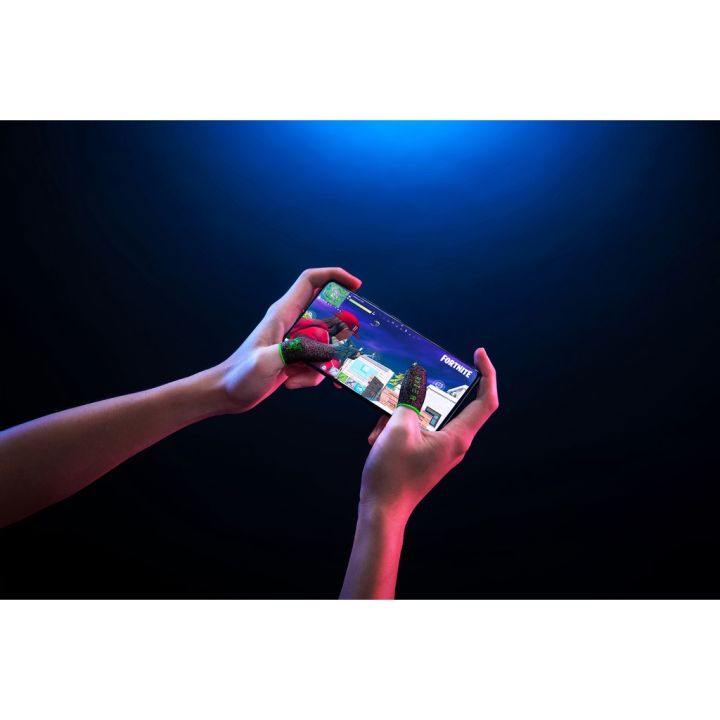 Razer%20Gaming%20Finger%20Sleeve%20-%20Image%204