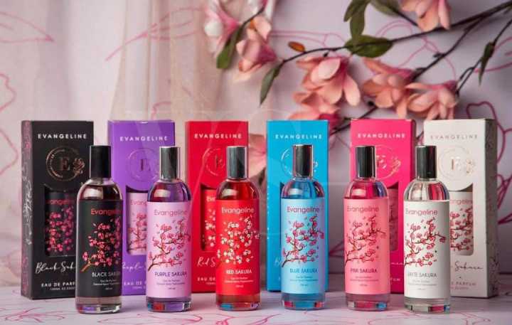 Evangeline%20White%20Sakura%20Perfume%20-%20Image%202