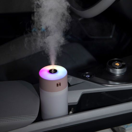 Rainbow%20Humidifier%20Rechargeable%20-%20Image%203