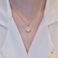 【LUCKET】Four Leaf Clover Necklace Women Small Fragrant Style Necklace Light Luxury Niche Clavicle Chain  LK. 