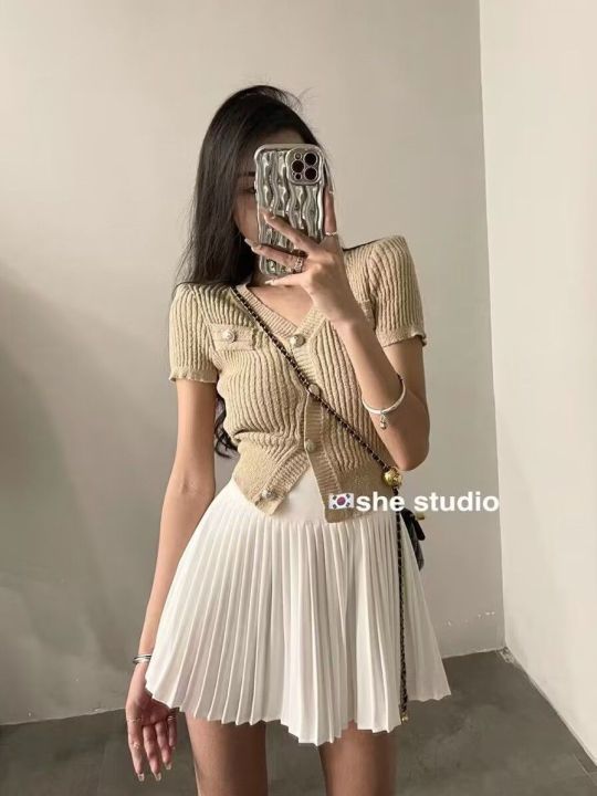 2023Summer%20New%20Korean%20Style%20Fashion%20Single-Breasted%20Pure%20Desire%20Style%20Knitted%20Top%20Women's%20Sweet%20High%20Waist%20Pleated%20Skirt%20Suit%20-%20Image%206