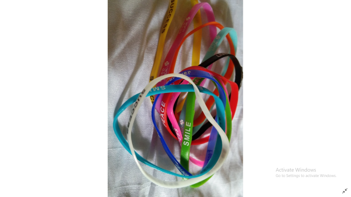 Rubber%20bangle%20for%20men%2010pcs%2010%20color%20bangle%20fashionable%20hand%20band%20-%20Image%204