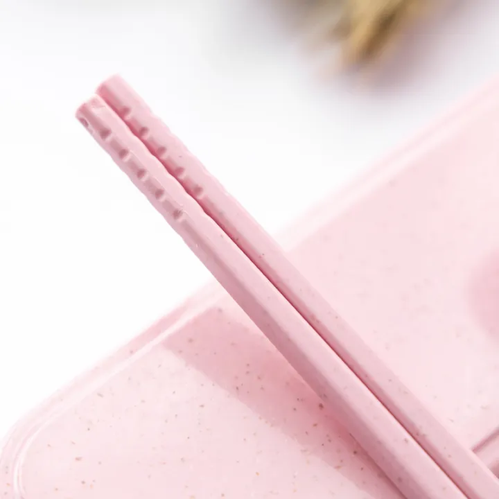 Japanese%20creative%20wheat%20straw%20portable%20tableware%20box%20set%20of%20three%20students%20cute%20chopsticks%20box%20spoon%20fork%20with%20long%20handle.%20-%20Image%203