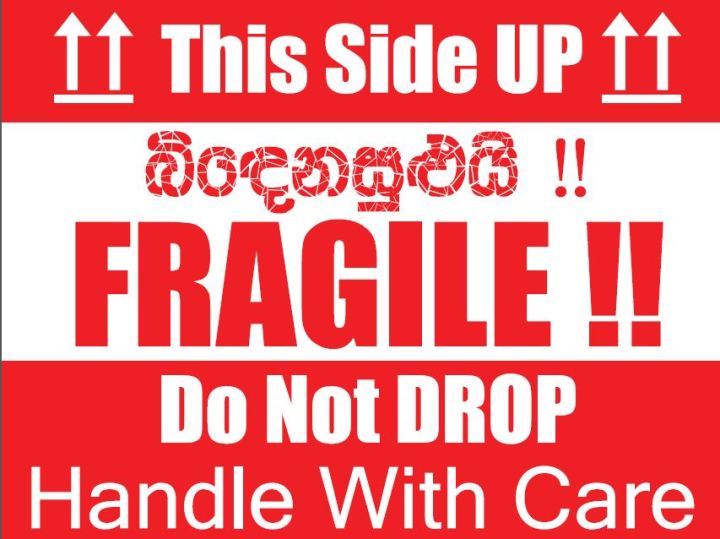 Red Fragile Stickers 75mm x 100mm for Glass and Sensitive Packaging Protect Products in Courier