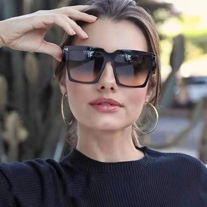 New Large Frame Square Lady Sunglasses Women Brand Designer Fashion Sun Glasses Classics Men Vintage Eyewear UV400 Oculos De Sol