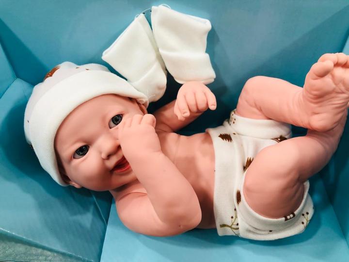Small%20Soft%20Silicone%20Realistic%20Smiley%20Reborn%20Lifelike%20Newborn%20Baby%20Doll%20with%20Moveable%20Head%20Arms%20And%20Legs%20Real%20Looking%20Newborn%20Baby%20Doll%20Toys%20for%20Kids%20-%20Image%203