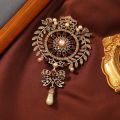 Exaggerated Vintage Women Luxury Baroque Pendant Rhinestone Large Brooches Pins Retro Middle Style Lady Party Banquet Badges Pin. 
