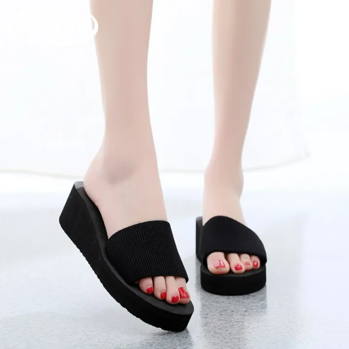 New Slippers Women for Summer No-Slip Fabric Upper Heels Shoes Home Slipper Soft Platform Sole Ladies Beach Shoes Flip Flops