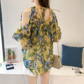 Women Printed Off Shoulder V-Neck ffon Loose Blouse Vintage Sweet Pagoda Sleeve ops. 