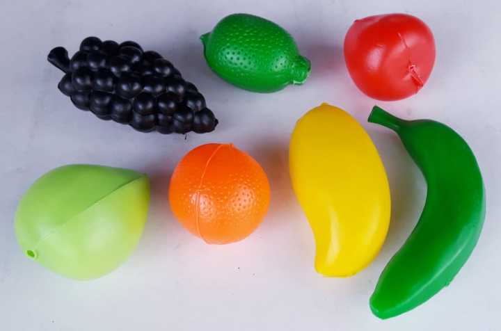 Toy%20Plastic%20fruits%20and%20vegetables%20-%20Image%203