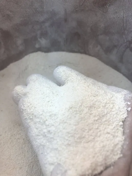 Cal-Plus%20:%20Organic%20Calcium%20Fertilizer%20(100%25%20eggshells)%20-%20Image%204