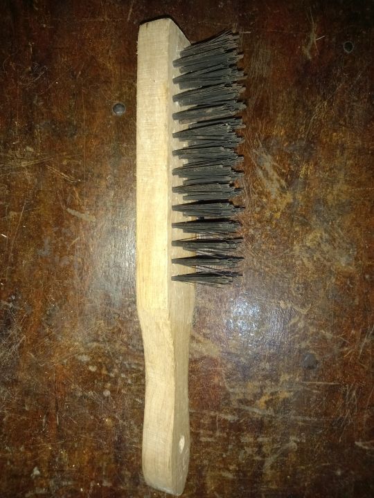 Hayleys - Ravi Steel Wire Brush 5 Row for Wood, Wall & Metal.