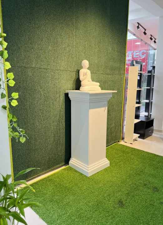 VTEC%20FURNITURE%20Modern%20Statue%20Stand%20/%20Shrine%20Table%20/%20Altar%20Table%20-%20Image%204