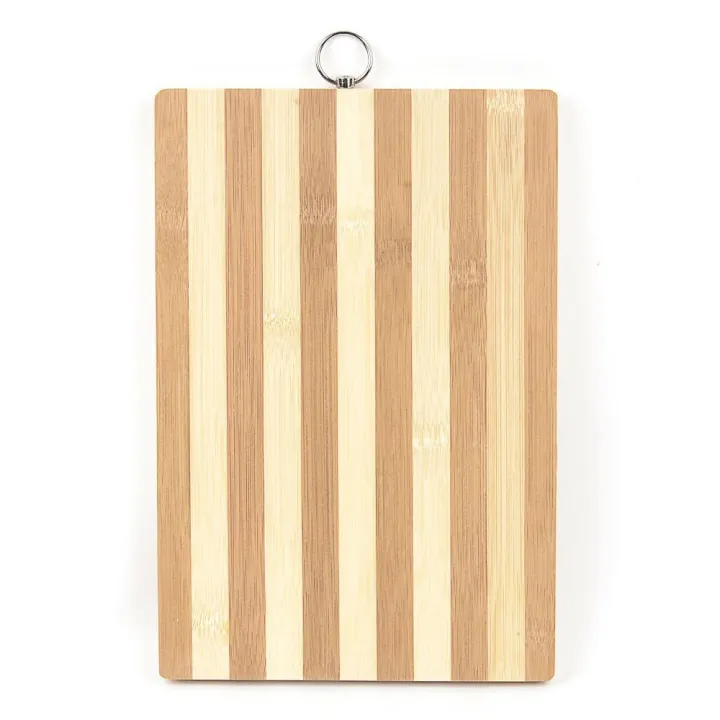 Tang%20Shi%20Kitchenware%20Bamboo%20Cutting%20Board%20With%20Metal%20Hook%20-%20Image%202