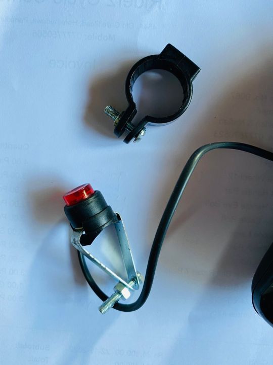 Bicycle%208%20Sound%20Horn%20Bicycle%20Horn%20Bicycle%20Light%20Bike%20Horn%20Cycle%20Horn%20Bicycle%20Electric%20Horn%20Bicycle%20Horn%20+%20LED%20Light%20Cycle%20Front%20Lamp%20with%20Bell%20-%20Image%205