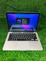 Apple MacBook Pro Retina 13 A1502 Core I5 8GB. 