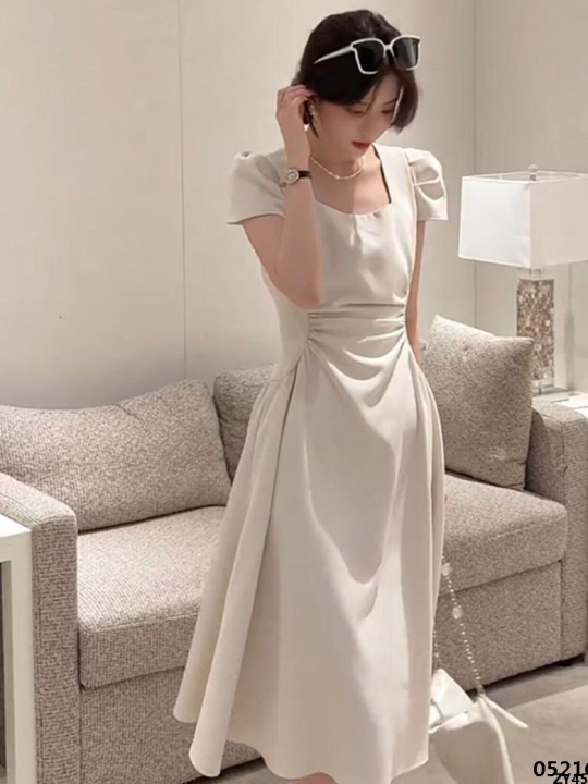 Formal%20dress%20square%20dinner%20ceremony%20pleated%20thin%20cheese%20actress%20c%20women's%20dress%20method%20-%20Image%204