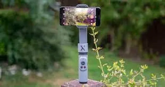Zhiyun%20SMOOTH-X%20Foldable%20Smartphone%20Gimbal%20Stabilizer%20-%20Image%205