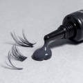 High Quality Huda Beauty Eye Lash Glue Waterproof Fast Drying Makeup First Copy. 