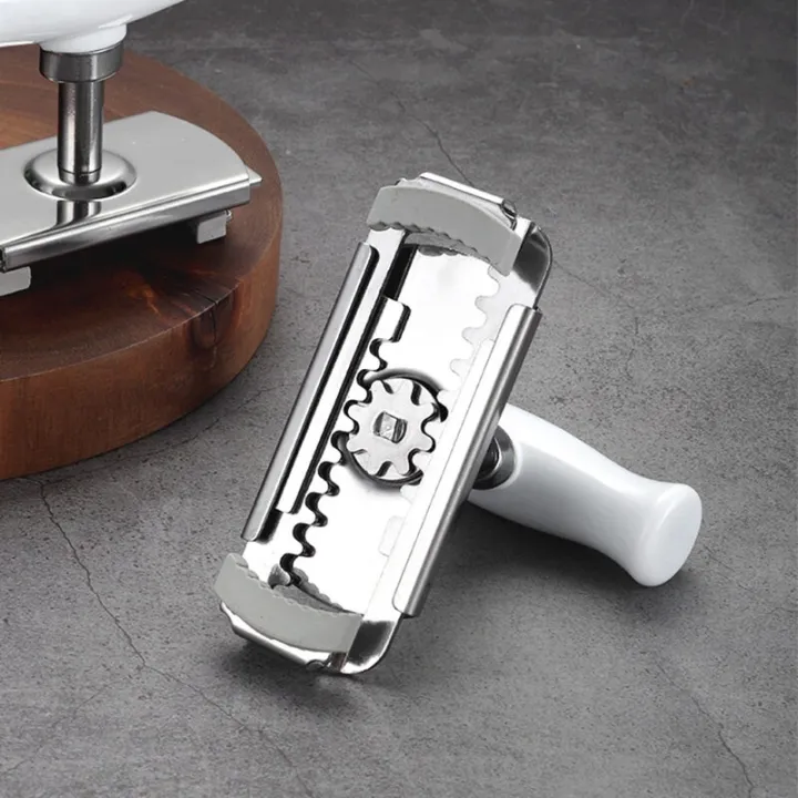 %E3%80%90HOT%E3%80%91%20Anti-Slip%20Jar%20Opener%20Adjustable%20Manual%20Bottle%20Can%20Lid%20Openers%20For%20Weak%20Hands%20Steel%20Jar%20Opener%20Easy%20Grip%20Kitchen%20Accessories%20-%20Image%203