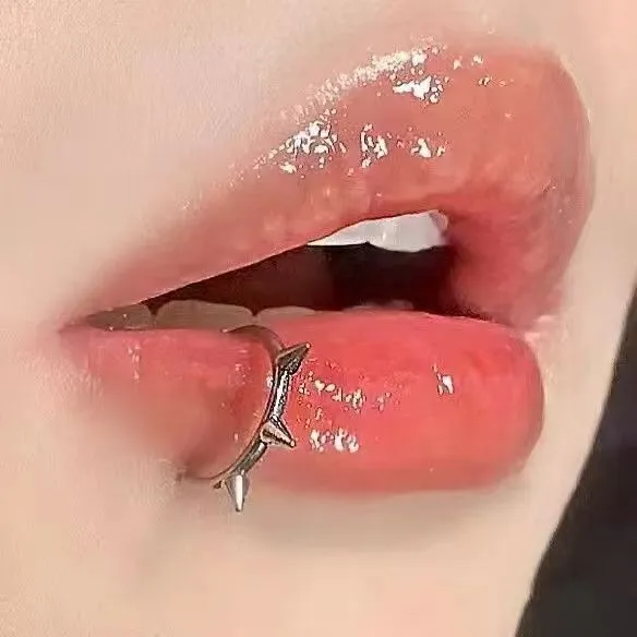 %E3%80%90Good%20sharing!%E3%80%91Punch-free%20Lip%20Ring%20Punk%20Spike%20Ring%20Round%20Ball%20Titanium%20Steel%20False%20Lip%20Ring%20Anti-allergy%20Punch-free%20Ins%20Personalized%20False%20Lip%20Nail%20-%20Image%204