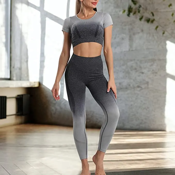 Yoga%20Clothes%20Two-Piece%20Suit%20Women's%20Gradient%20Tight%20Stretch%20Sports%20Top%20Short%20Sleeve%20Women's%20Hip%20Lifting%20Running%20Workout%20Outfit%20-%20Image%208