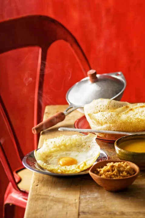 Good%20Quality%20Aluminium%20Hopper%20Pan%20/%20Appa%20Thachchi%20with%20Spatula%20Sri%20Lanka%20Traditional%20Food%20Maker%20-%20Image%205