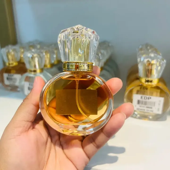 Lattafa%20Khamrah%20EDP%2030ml%20-%20Image%202