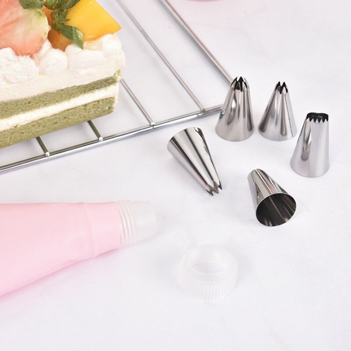 25%20Pc%20Cake%20Decorating%20Supplies%20icing%20nozzle%20set%20With%20Reusable%2002%20Couplers%20and%20Storage%20box%20-%20Image%206
