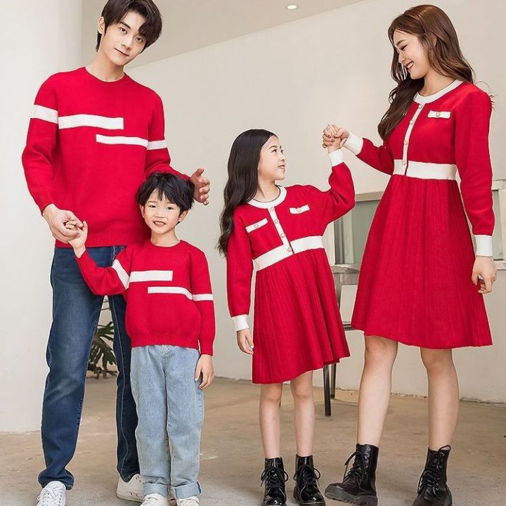 Red%20Knitted%20Dress%20Women%202024%20Autumn%20New%20Slim-Fit%20Slimming%20Elegant%20High-Grade%20Hepburn%20Style%20Little%20Red%20Dress%20-%20Image%206