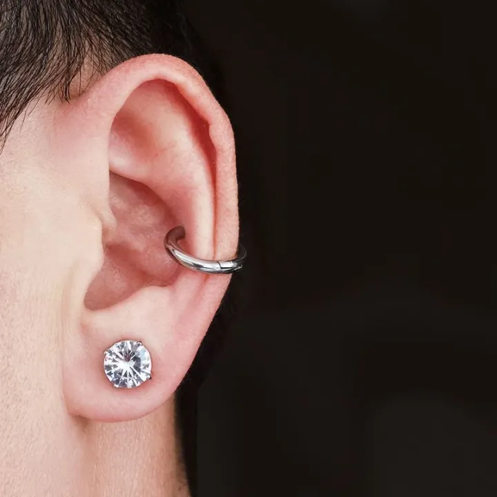 %E3%80%90Top%20Picks%E3%80%91Magnet%20Earrings%20Men's%20Ear%20Clip%20Men's%20Rhinestone%20Ear%20Clip%20Japanese%20and%20Korean%20Women's%20Magnetic%20Hip%20Hop%20Niche%20Single%20Earrings%20-%20Image%204