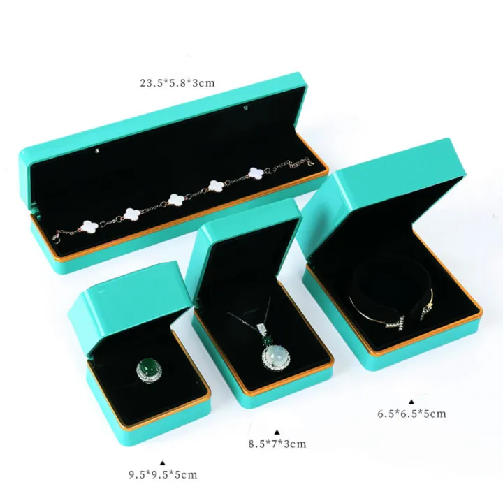 Gold%20Edge%20LED%20Light%20Jewelry%20Box%20Necklace%20Box%20Bracelet%20Jewelry%20Box%20Earring%20Box%20Ring%20Box%20Gold%20Jewelry%20Box%20Packaging%20Box%20-%20Image%208