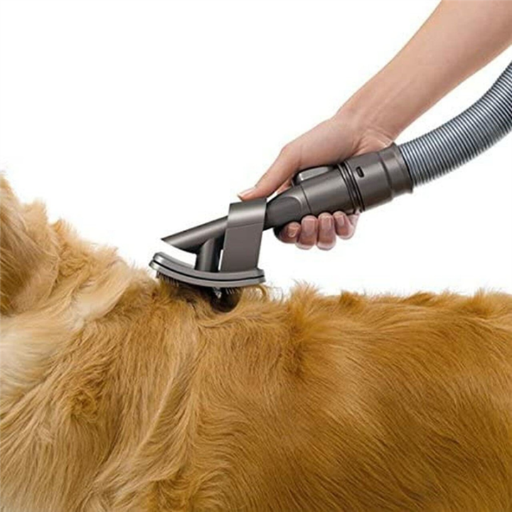 Pet%20Grooming%20Kit%20,%20Dog%20Brush%20Hair%20Vacuum%20Attachment%20Replacement%20Accessories%20Fit%20for%20Dyson%20V7/8/10/12/15,%20with%20Extension%20Hose%20and%20Trigger%20Lock%20-%20Image%202