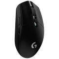 G304 logitech wirless mouse. 